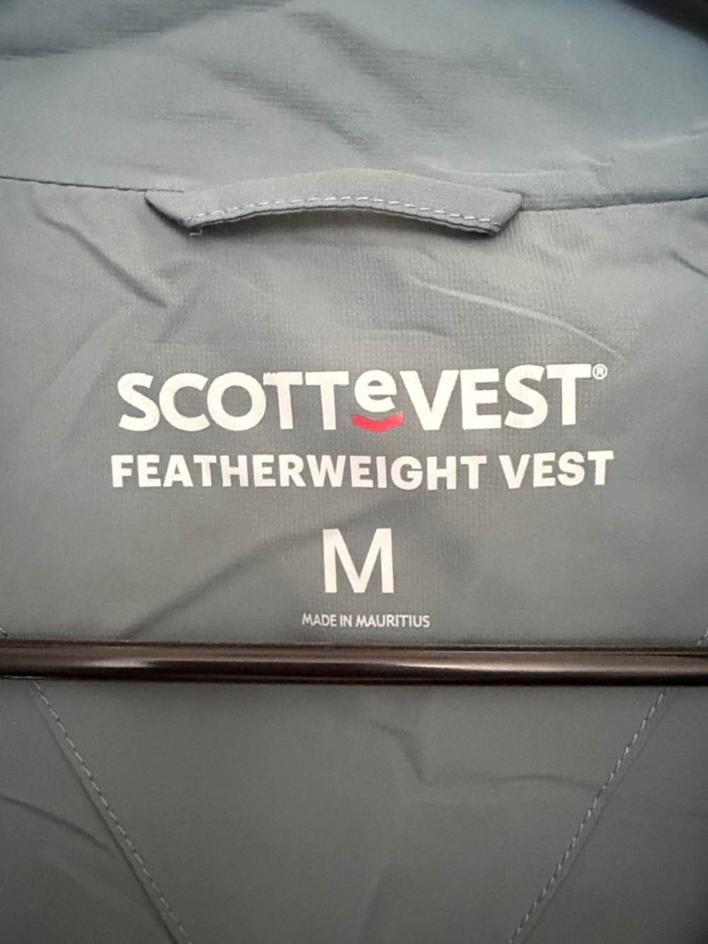ScottEVest featherweight vest women’s size M - Picture 2 of 7
